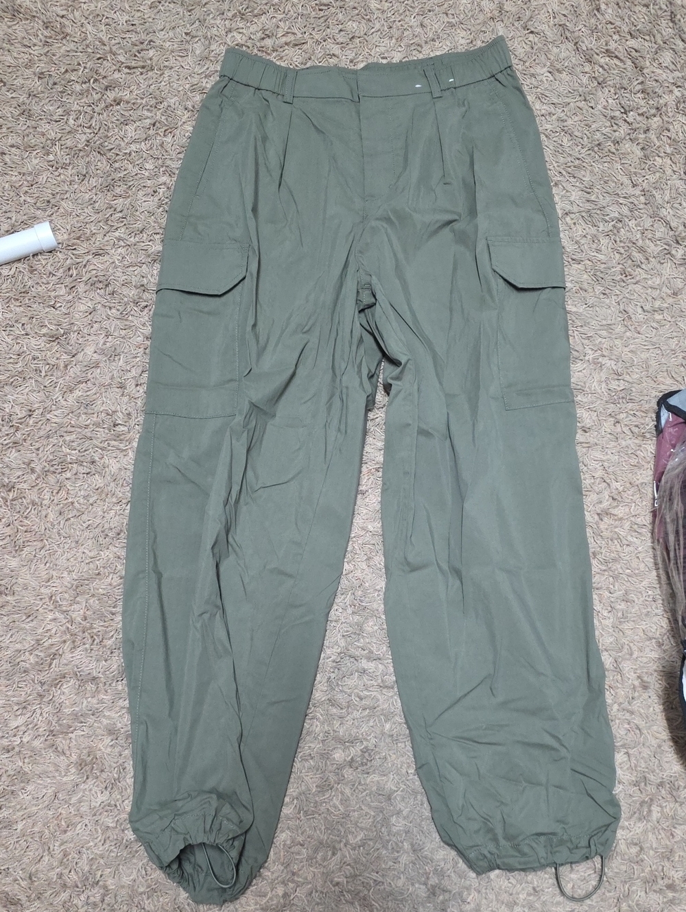 Uniqlo Olive Cargo Track Pants with Elastic Ankles